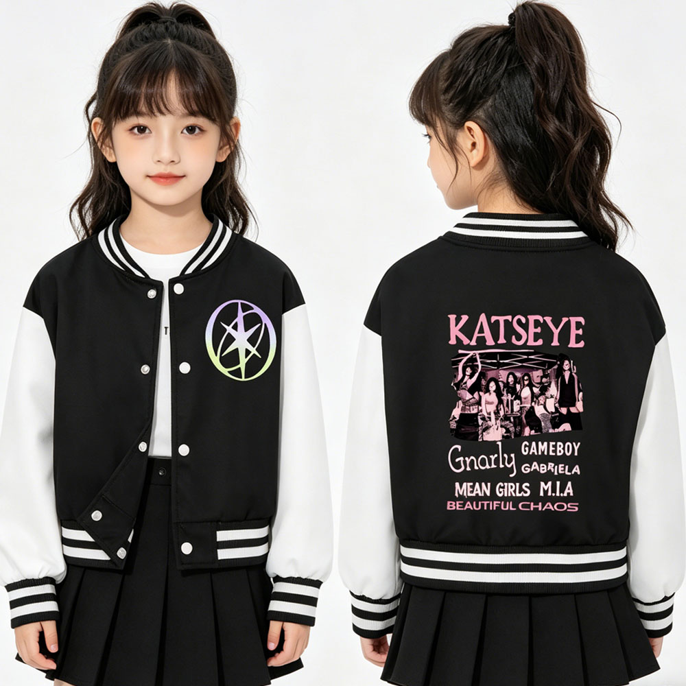 KATSEYE Bedruckte kurze Baseba – Varsity Jacket Letterman Bewertung und Preis