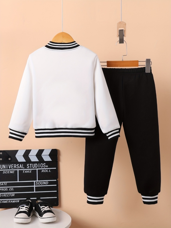 Zweiteiliges Set aus Varsity-J – Varsity Jacket Letterman Bewertung und Preis